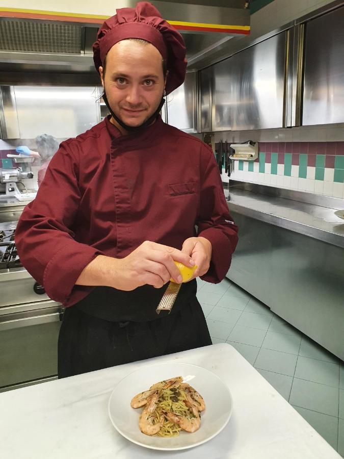 Albergo Ristorante Pozzi เบลลาเรีย-อีเจอา มารีนา ภายนอก รูปภาพ