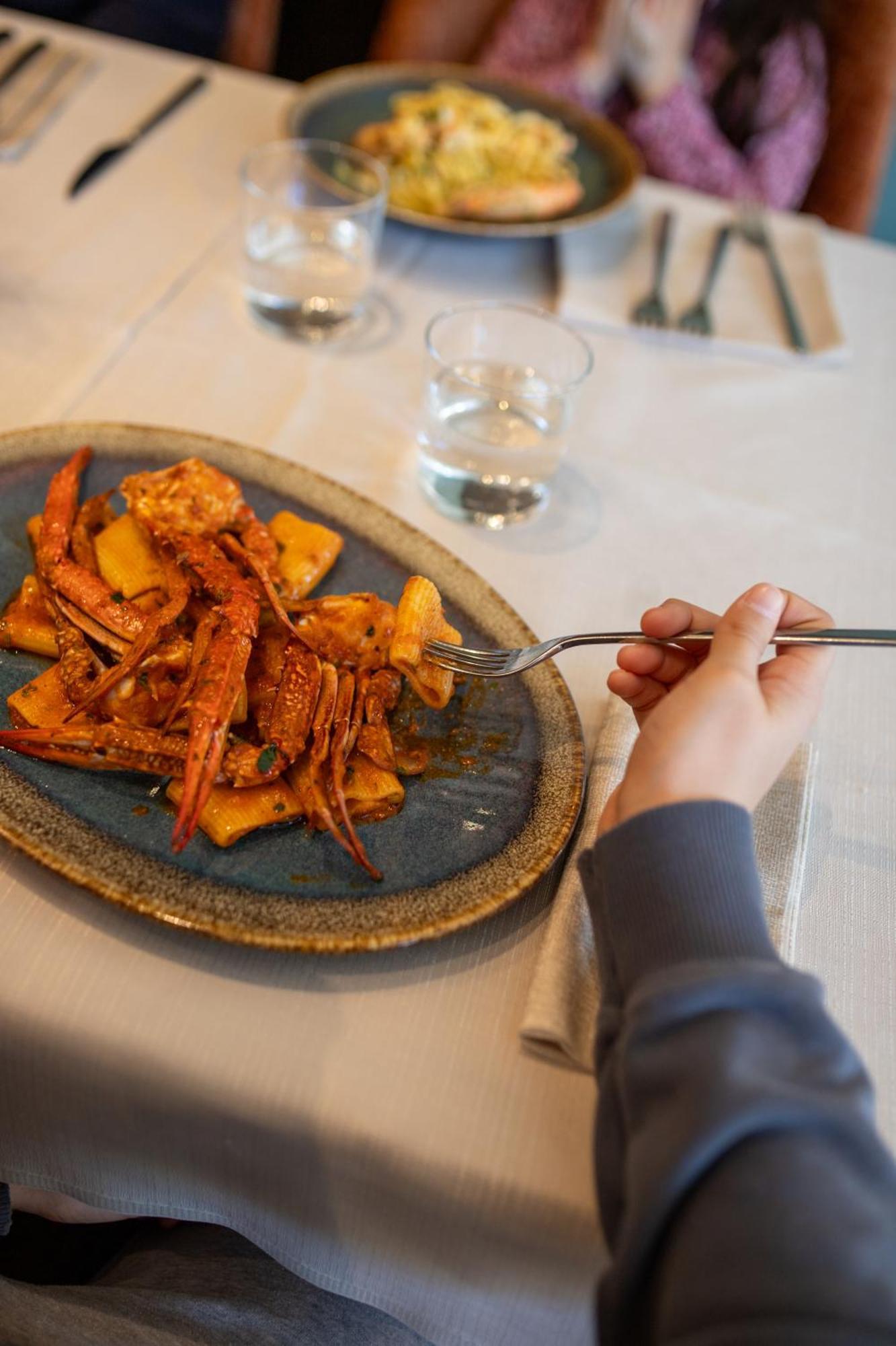 Albergo Ristorante Pozzi เบลลาเรีย-อีเจอา มารีนา ภายนอก รูปภาพ