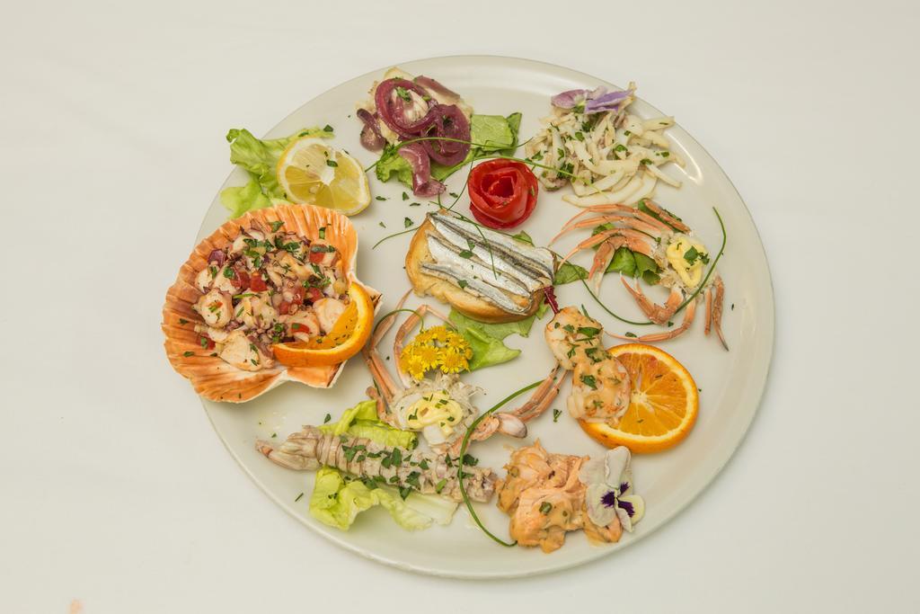 Albergo Ristorante Pozzi เบลลาเรีย-อีเจอา มารีนา ภายนอก รูปภาพ